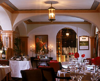 Chesterfeild Mayfair Gourmet Restaurant photo